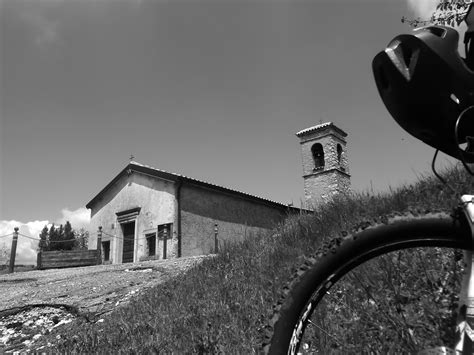 in quale zona sono lumini e prada vr